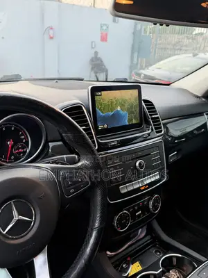 Mercedes-Benz GLE-Class 2016 White