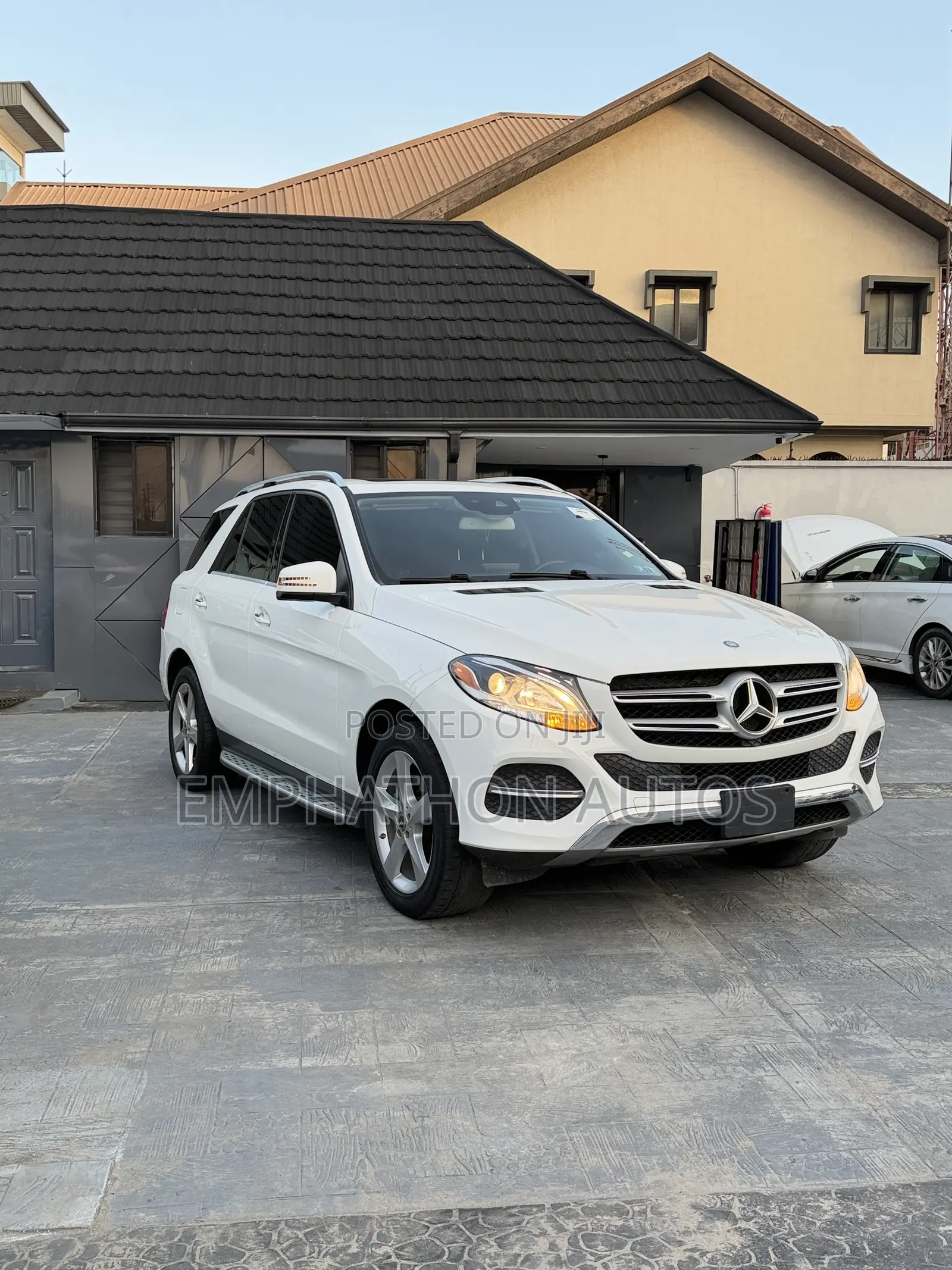 Mercedes-Benz GLE-Class 2016 White