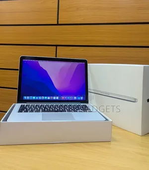 Laptop Apple MacBook Pro 2015 8GB Intel Core i5 SSD 512GB