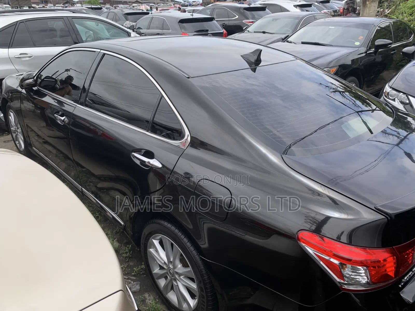 Lexus ES 2012 Black