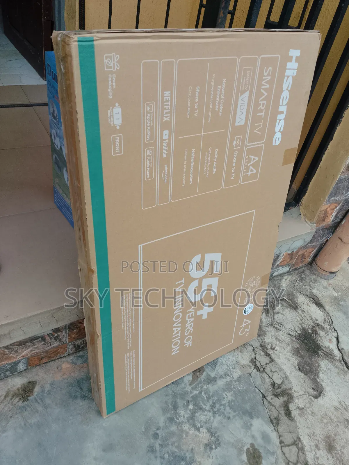 Hisense 43" Smart Television – Netflix, YouTube More