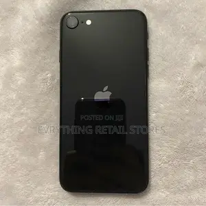 Apple iPhone SE (2022) 64 GB Black