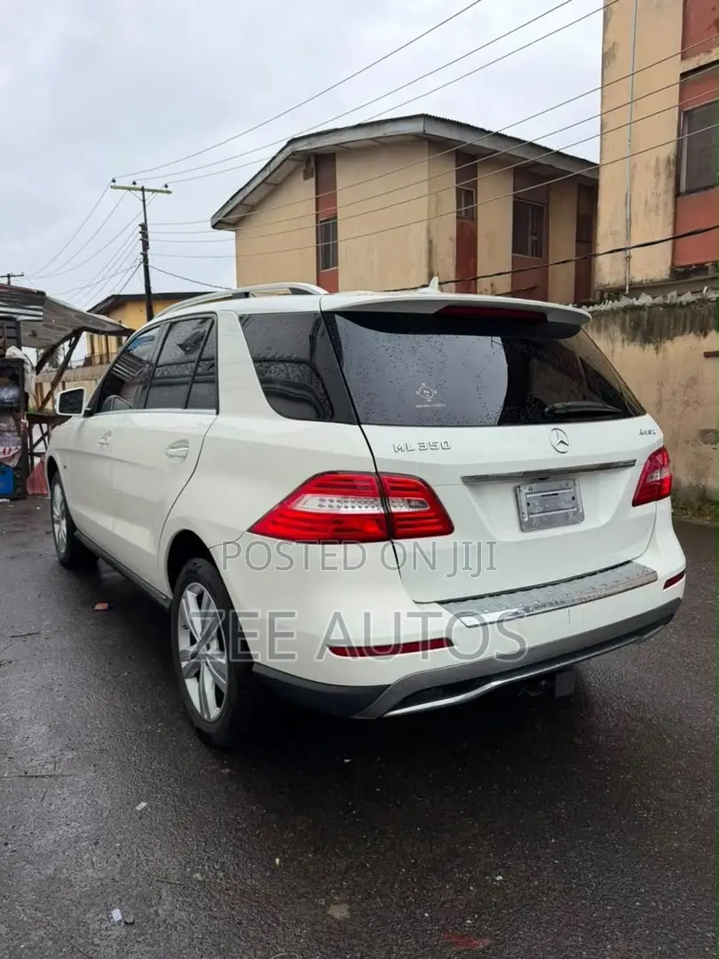 Mercedes-Benz M Class ML 350 4Matic 2012 White
