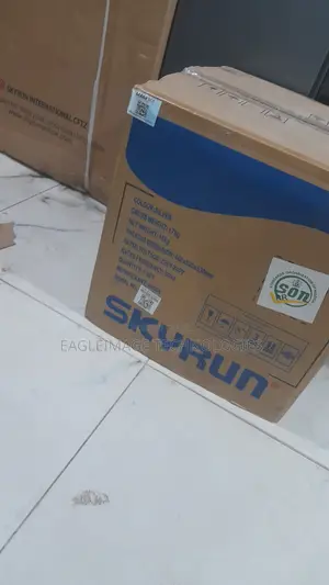 Skyrun BCD-50HW Compact Fridge | Ideal for Bedroom Bedside Use