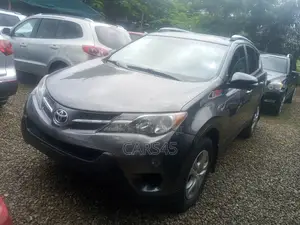 Toyota RAV4 2015 Gray