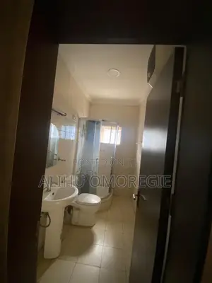 4bdrm Duplex in Brookshore Estate, Karsana for rent