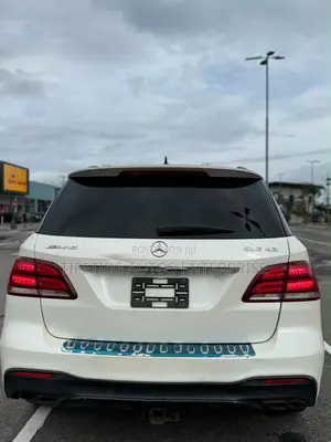 Mercedes-Benz GLE-Class AMG GLE 43 4MATIC 2017 White