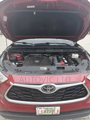Toyota Highlander XLE AWD 2020 Red