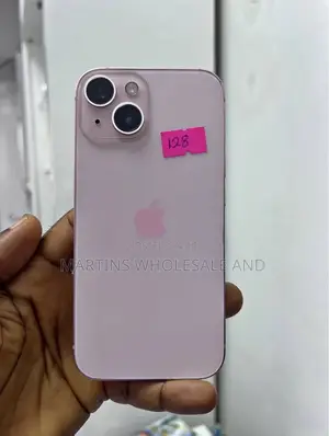 Apple iPhone 15 128 GB Pink