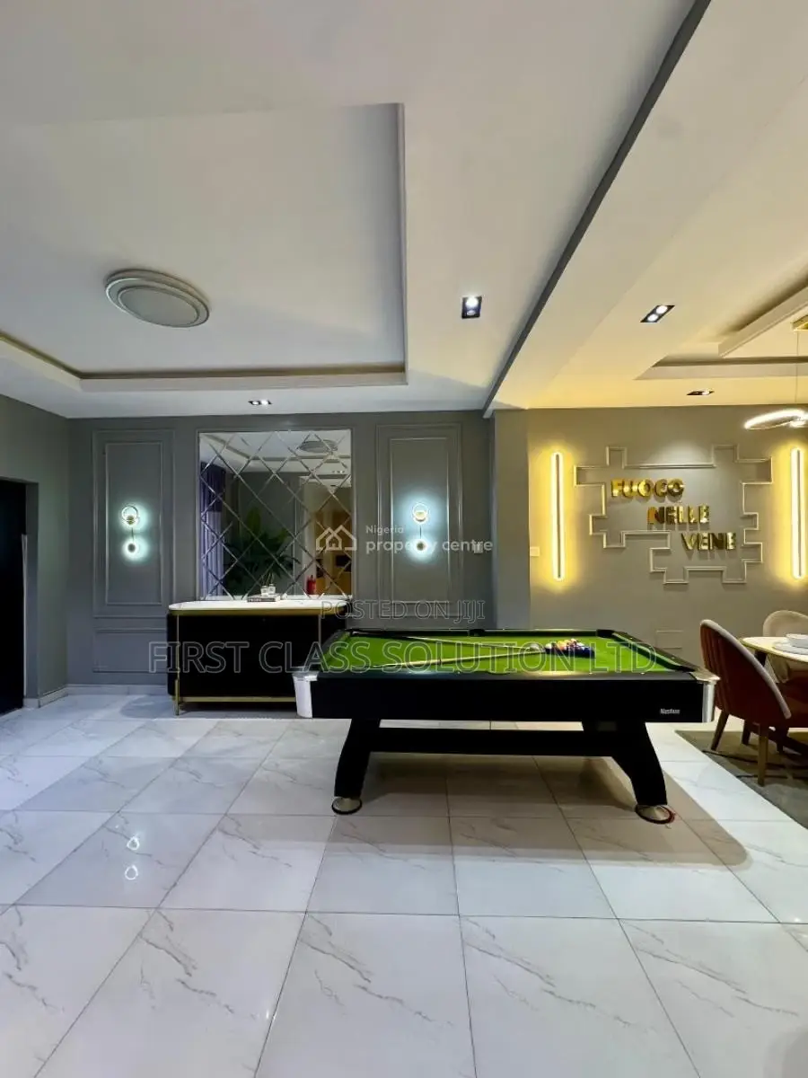 Beautiful 2 Bedroom Apartment