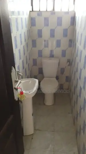 2bdrm Apartment in Reserve B, Owerri for rent