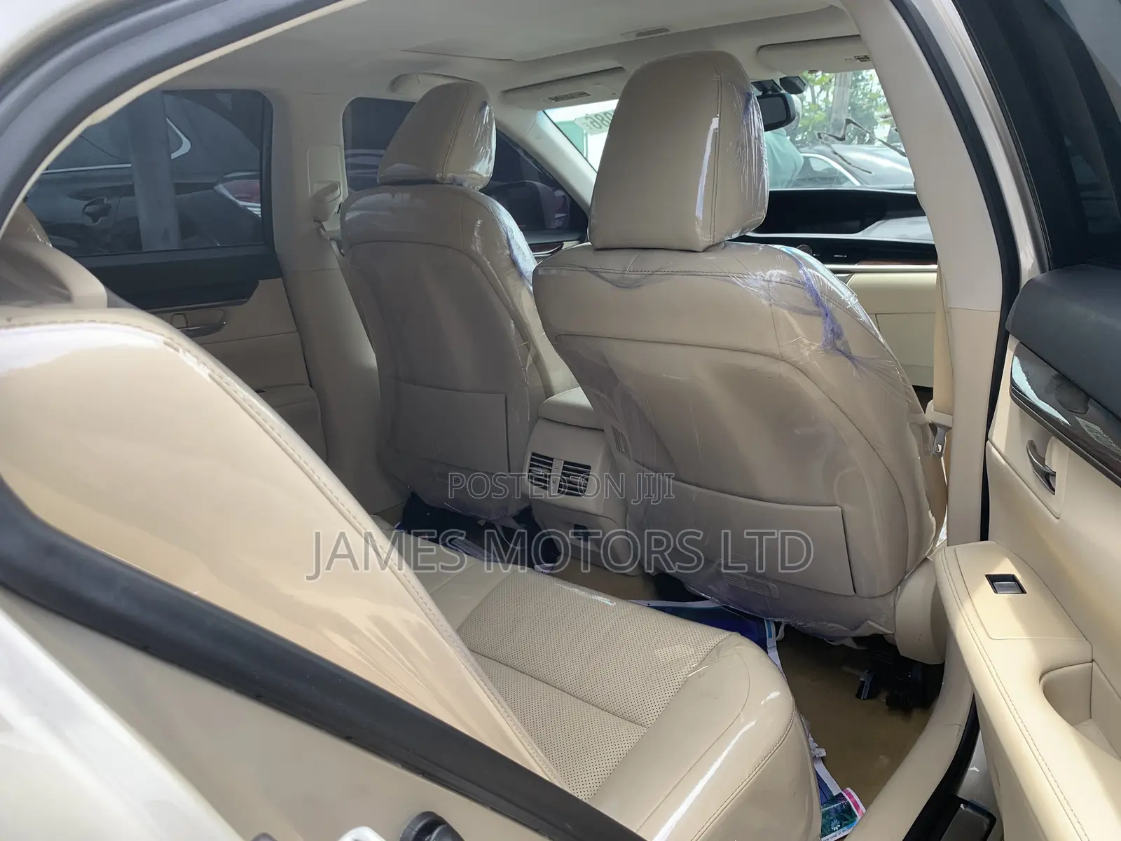 Lexus ES 2014 Gold