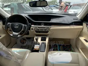Lexus ES 2014 Gold