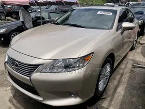 Lexus ES 2014 Gold