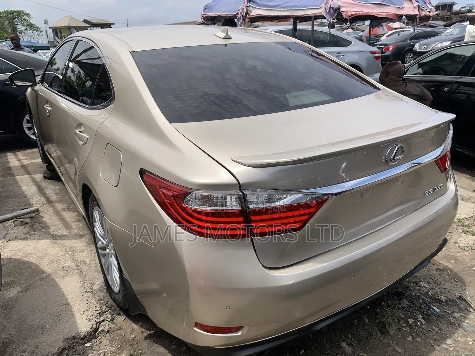 Lexus ES 2014 Gold