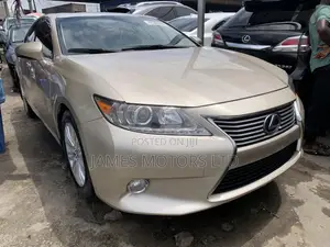 Lexus ES 2014 Gold