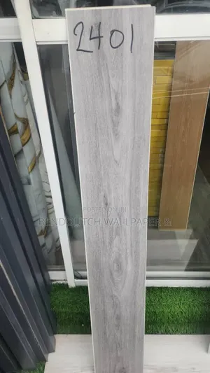 Wooden SPC Floor Tiles