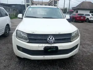 Volkswagen Amarok 2011 White