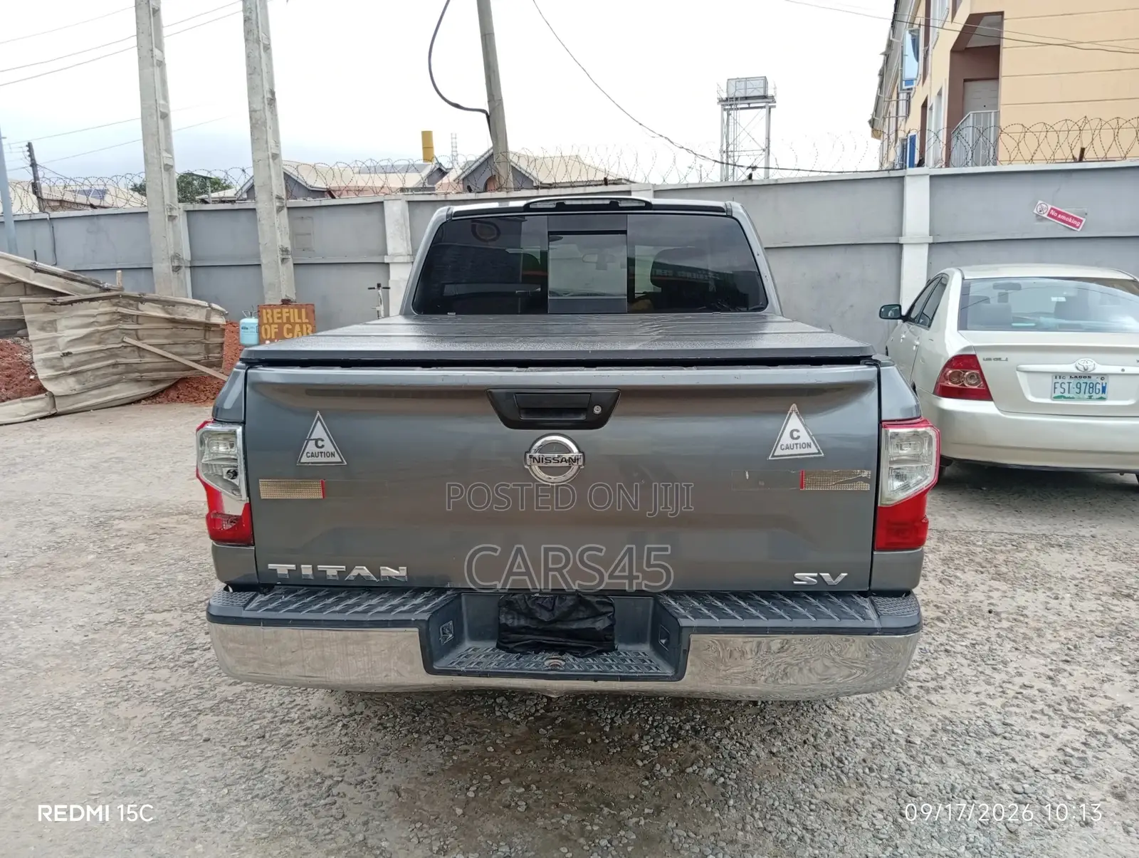 Nissan Titan 2017 Silver