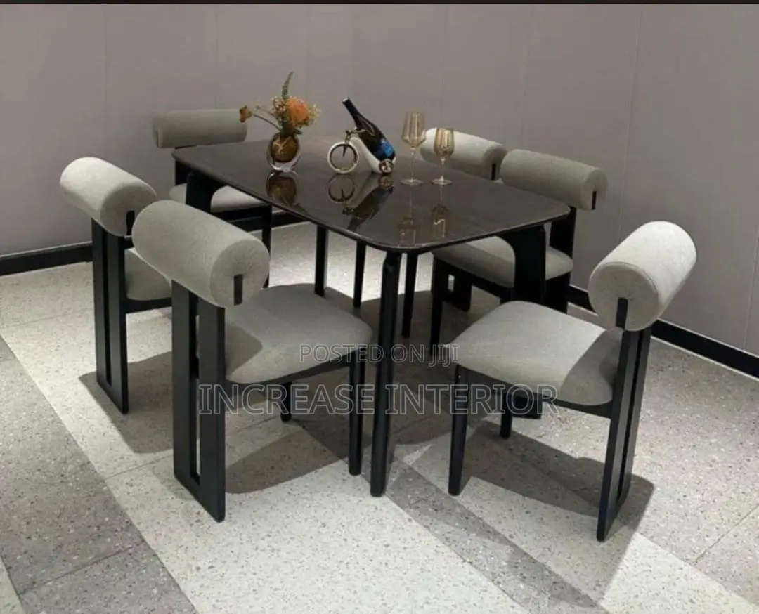High Quality Imported Unique Luxury Dining Table by 6