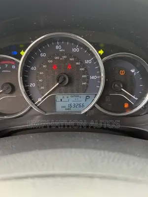Toyota Corolla 2014 Red