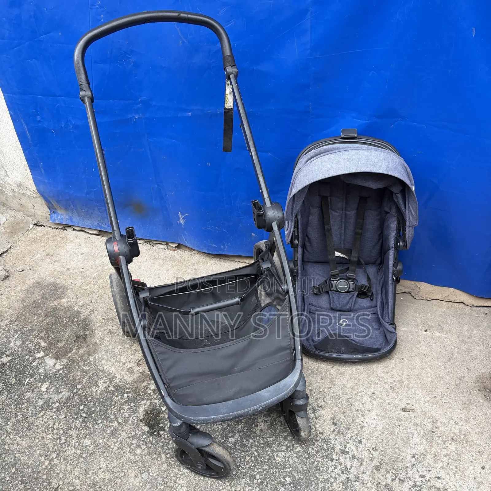 Lightweight Foldable Baby Bassinet/Stroller