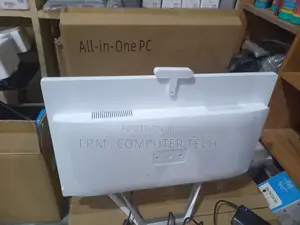 New HP 200 G4 22 All-in-One 8GB Intel Core i3 HDD 500GB