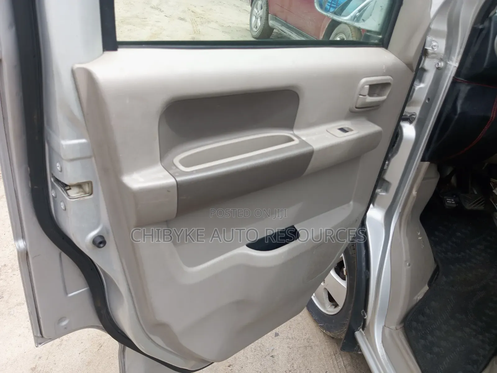Suzuki APV Minibus 2005 White