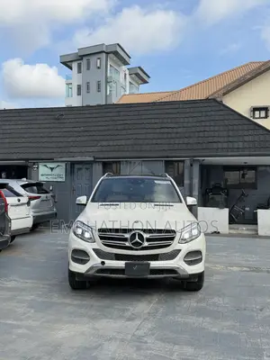 Mercedes-Benz GLE-Class 2018 White