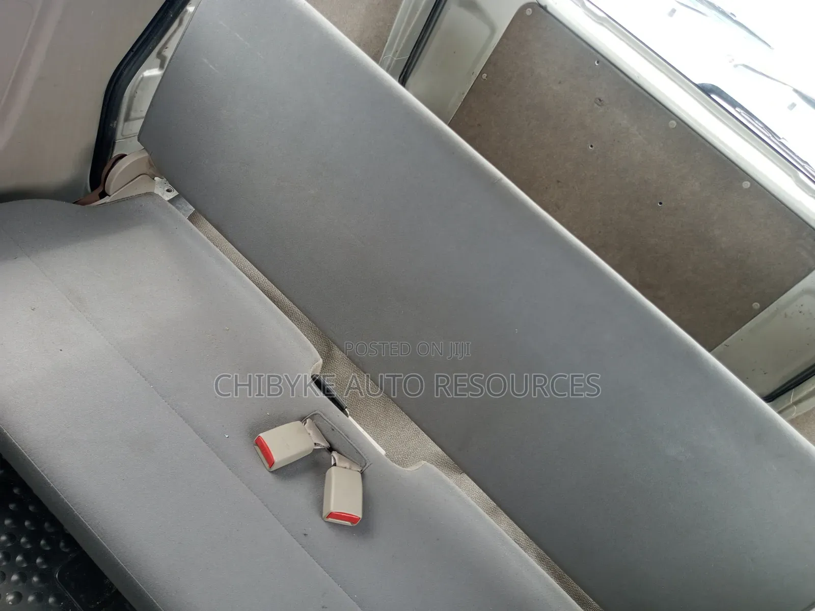 Suzuki APV Minibus 2005 White