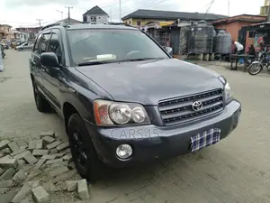 Toyota Highlander 2002 Blue