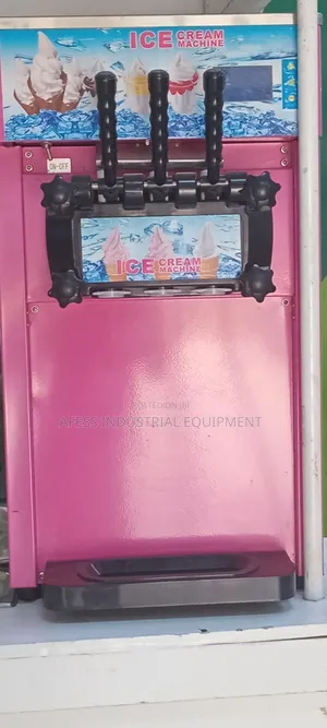 Soft Serve Ice Cream Machine