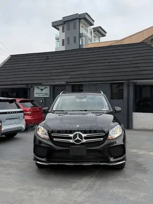 Mercedes-Benz GLE-Class 2017 Black