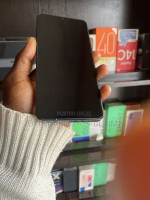 Samsung Galaxy A06 64 GB Black