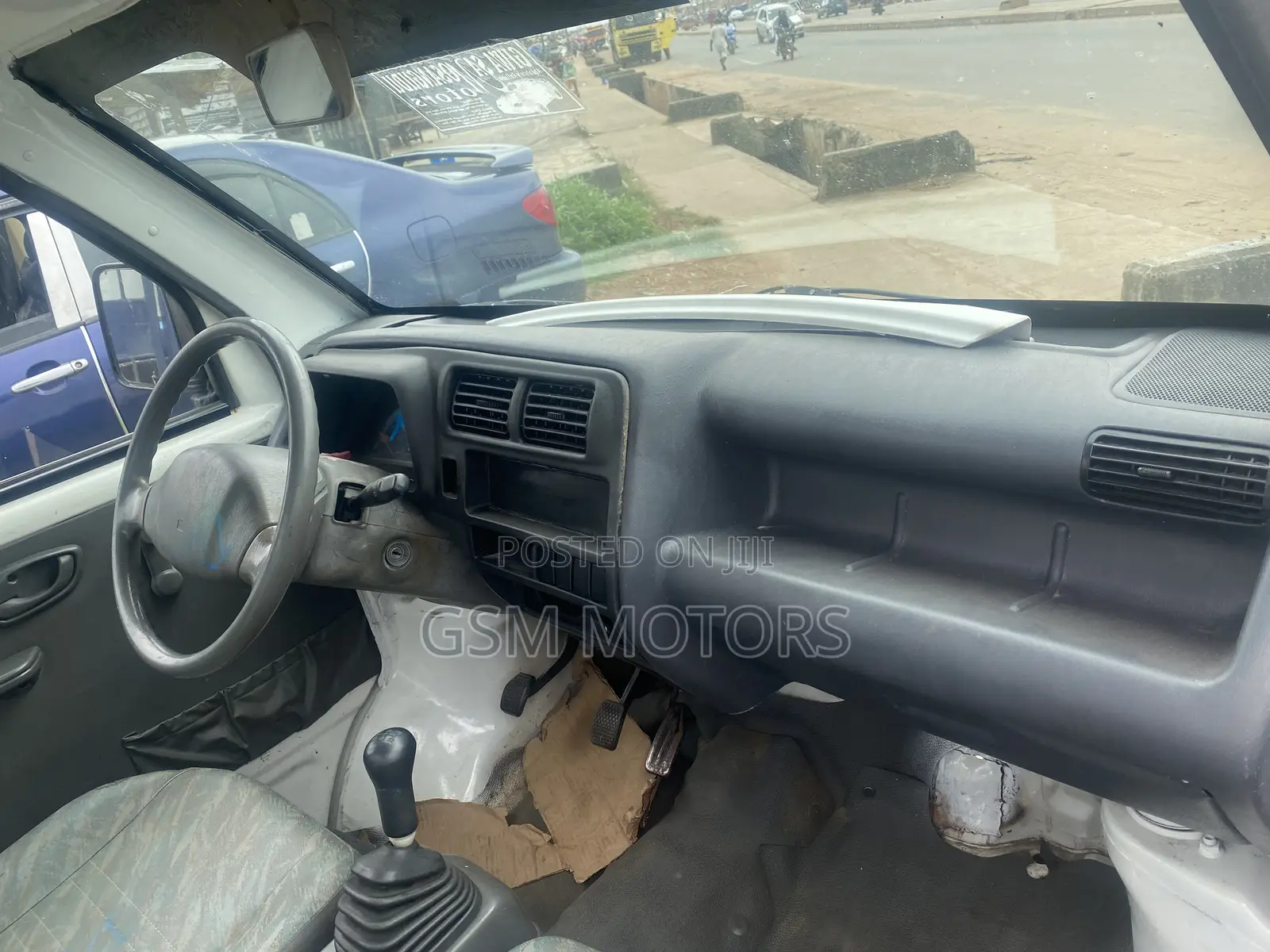 Suzuki Carry Mini Pick Up(belt Engine)