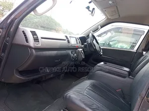 Toyota HiAce 2011 Grey