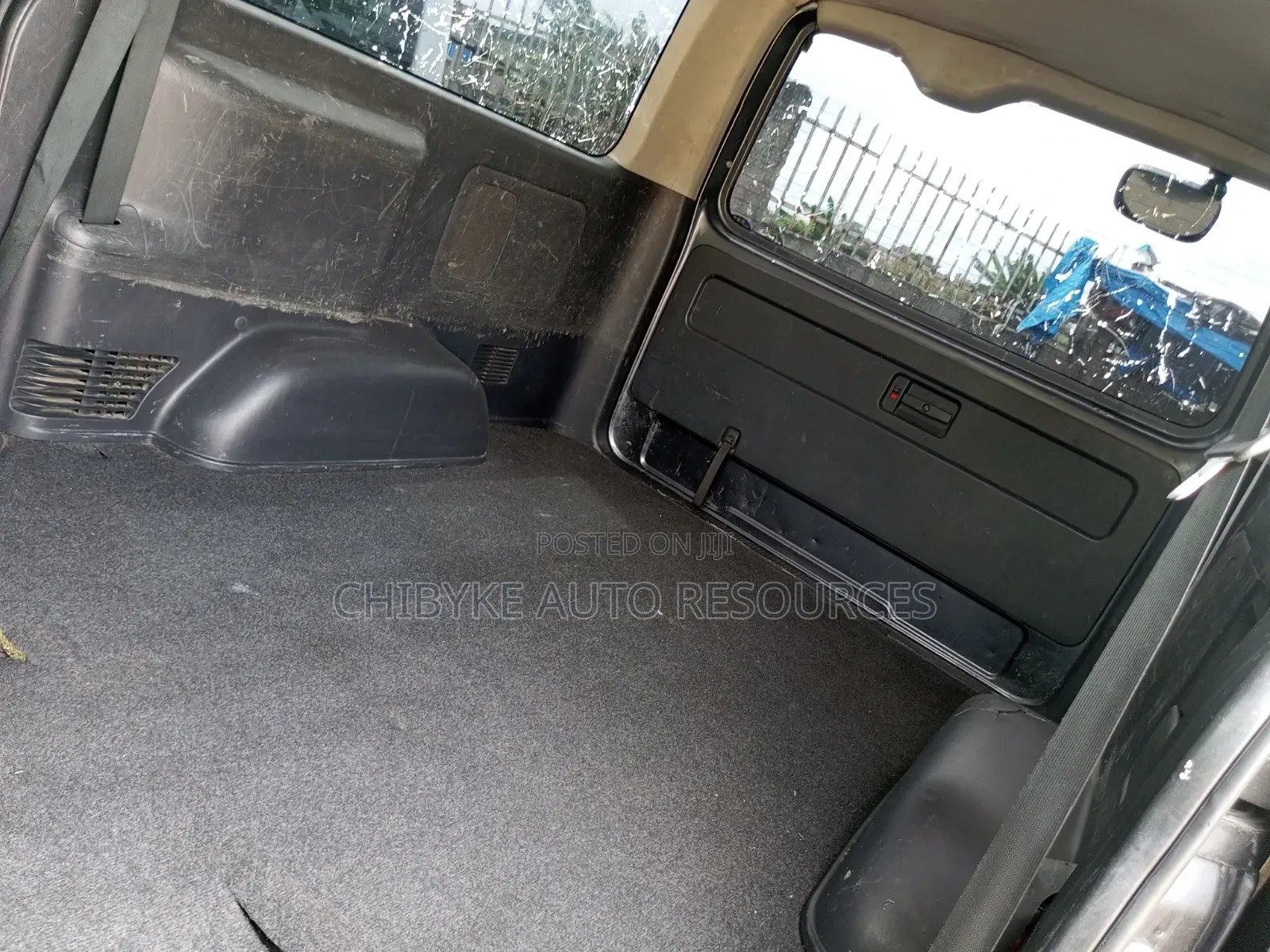 Toyota HiAce 2011 Grey