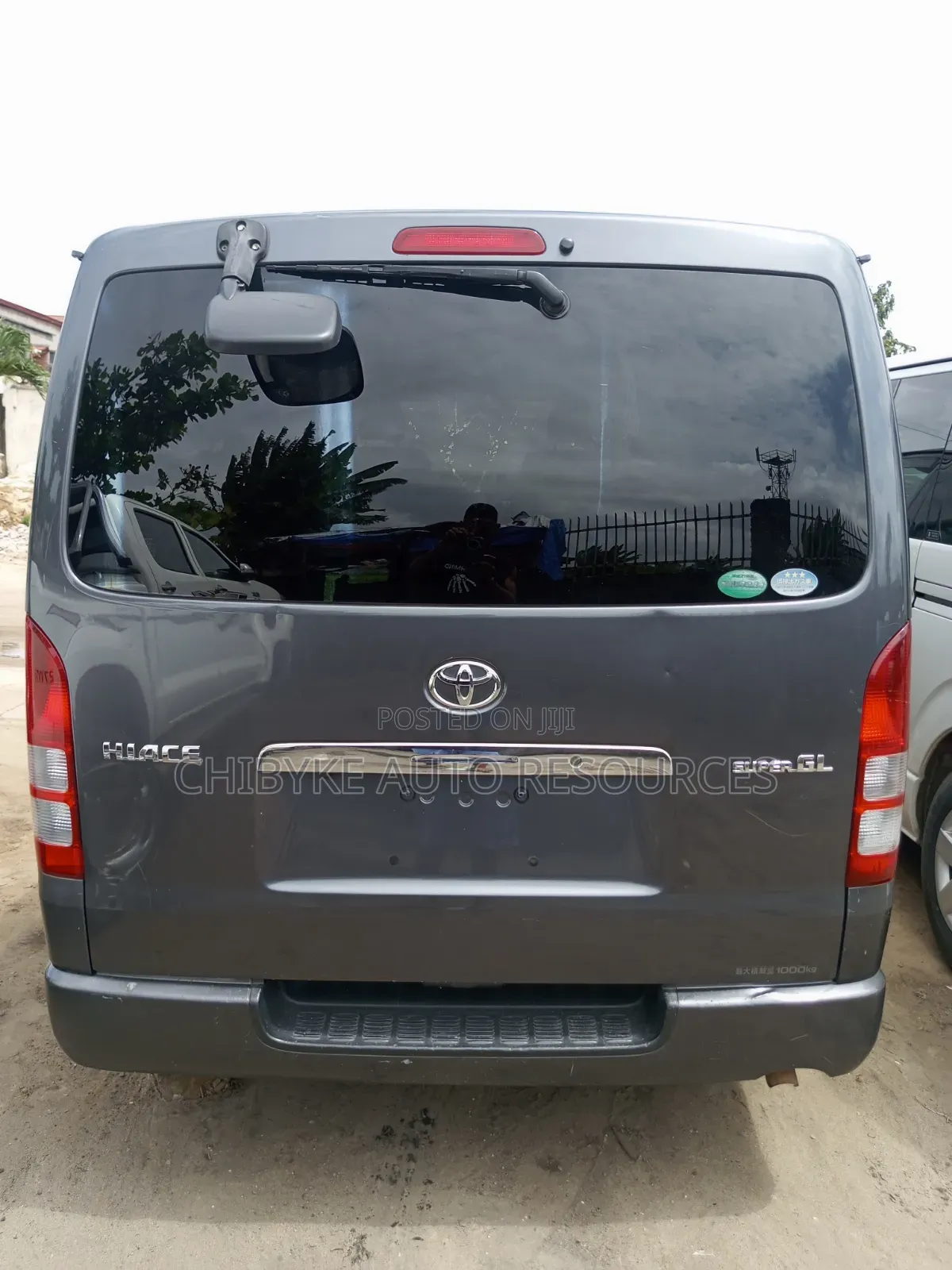 Toyota HiAce 2011 Grey