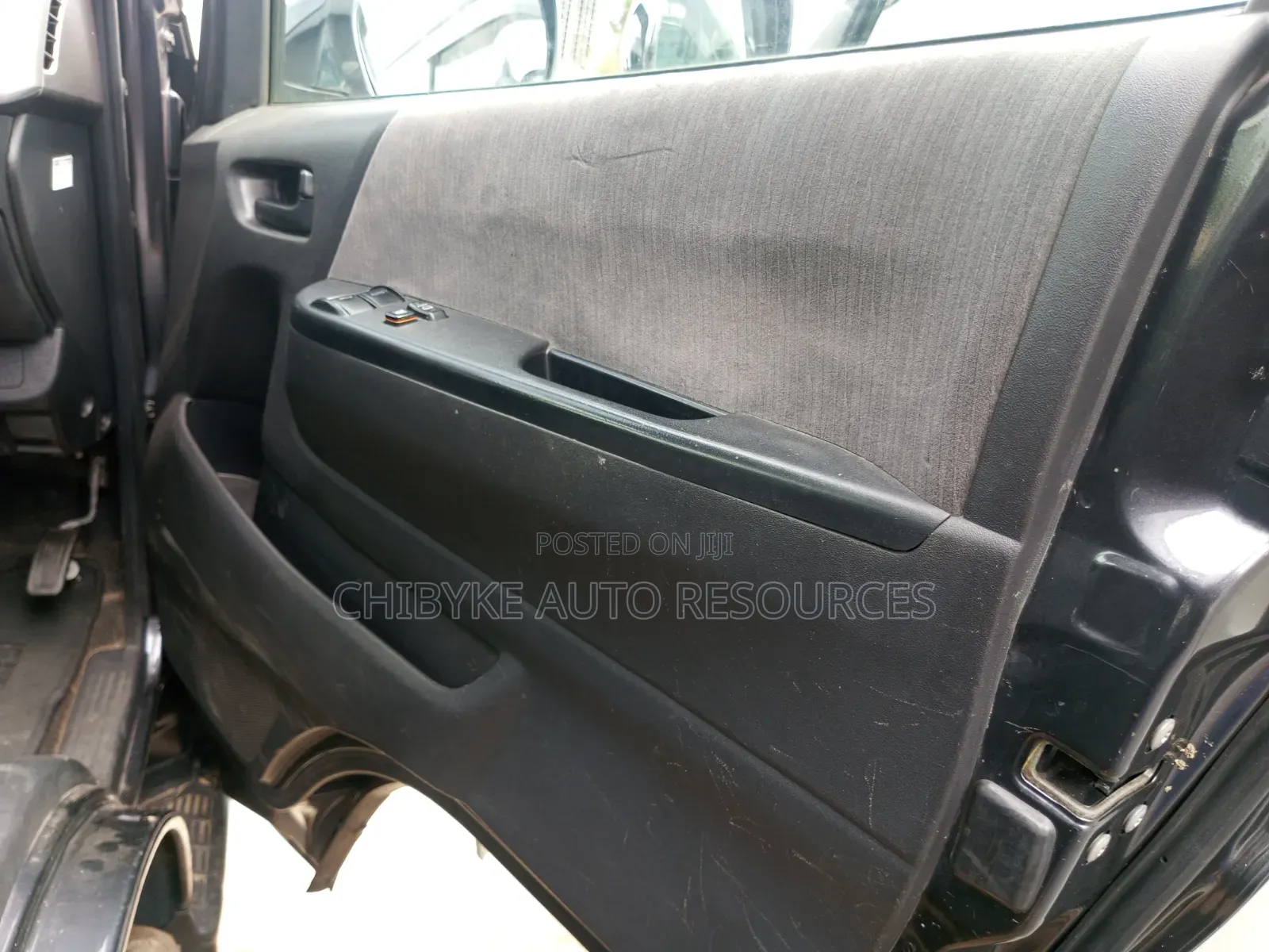 Toyota HiAce 2011 Grey