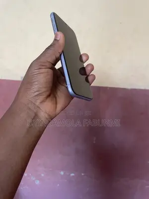 Apple iPhone 11 64 GB Purple
