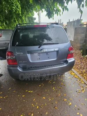 Toyota Highlander 2010 Gray