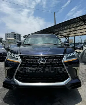 Lexus LX 2017 Blue