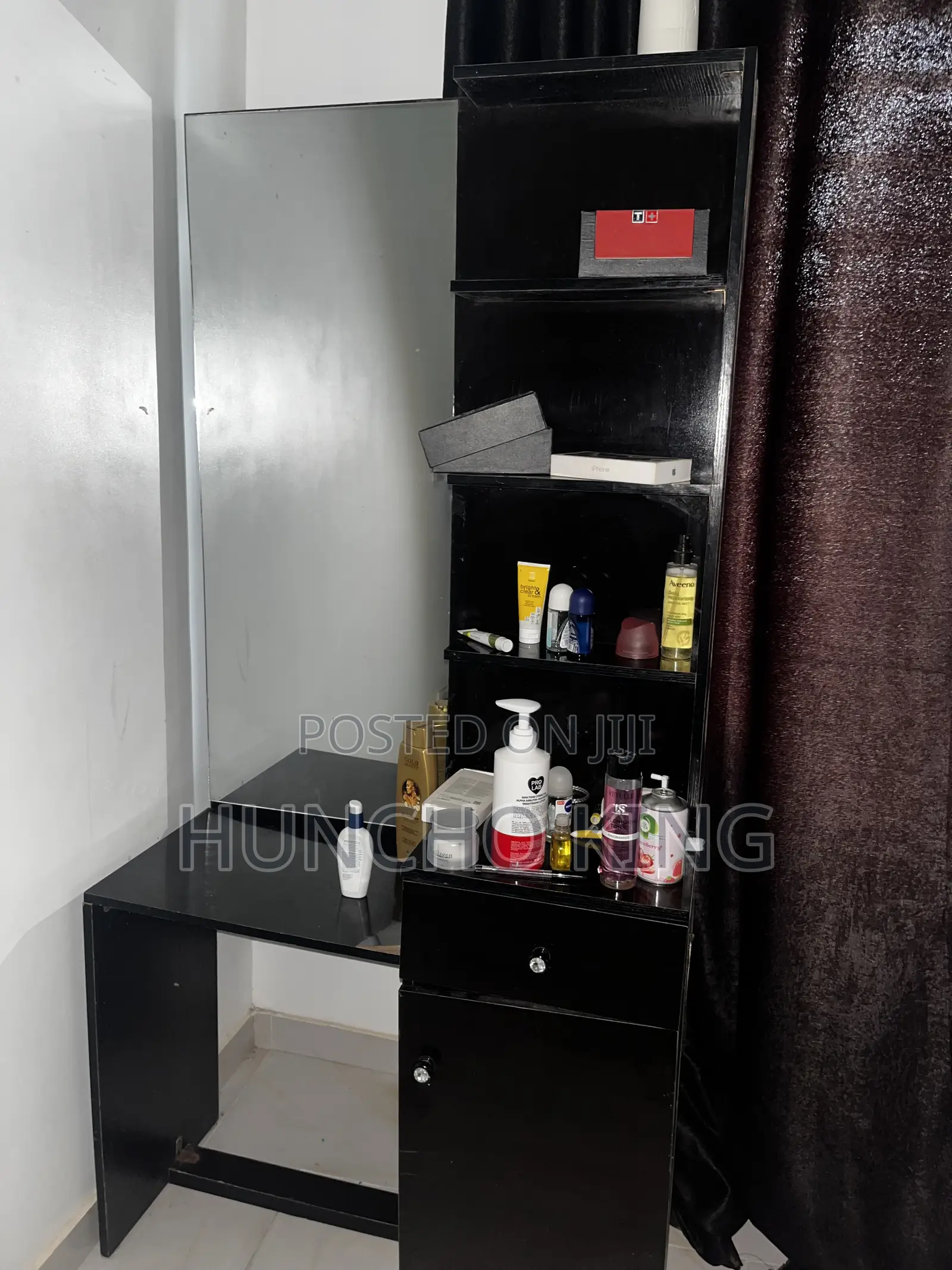 Modern Dressing Mirror