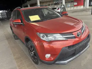 Toyota RAV4 2014 Red