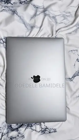 Laptop Apple MacBook Pro 2018 16GB Intel Core i7 SSD 512GB