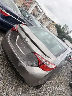 Toyota Corolla LE Eco 4dr Sedan (1.8L 4cyl CVT) 2014 Brown