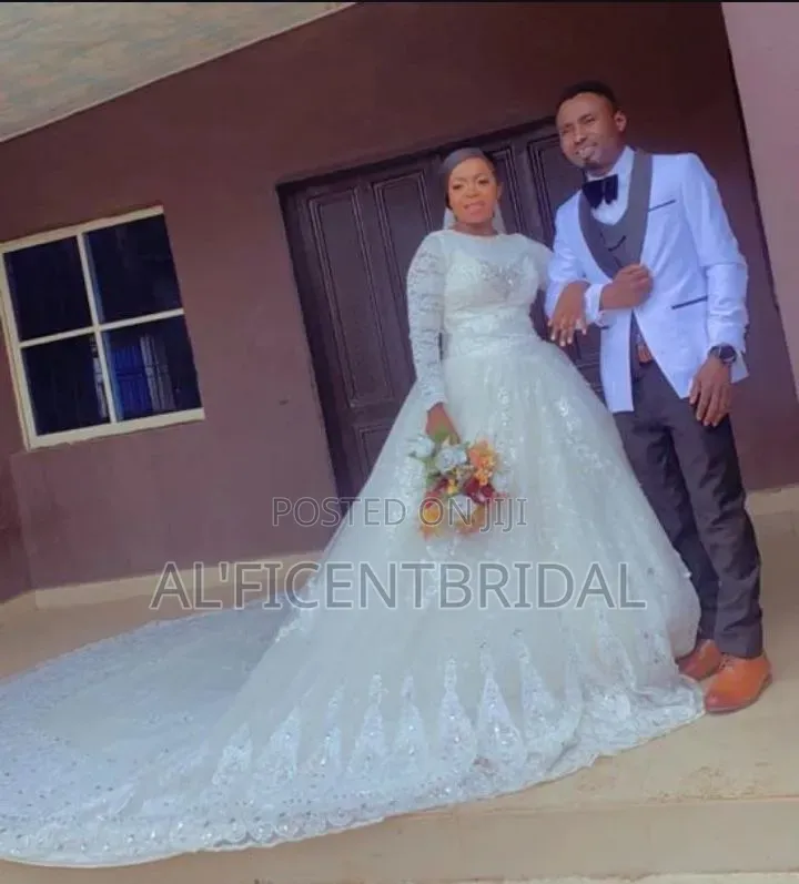 Rent Wedding Gown