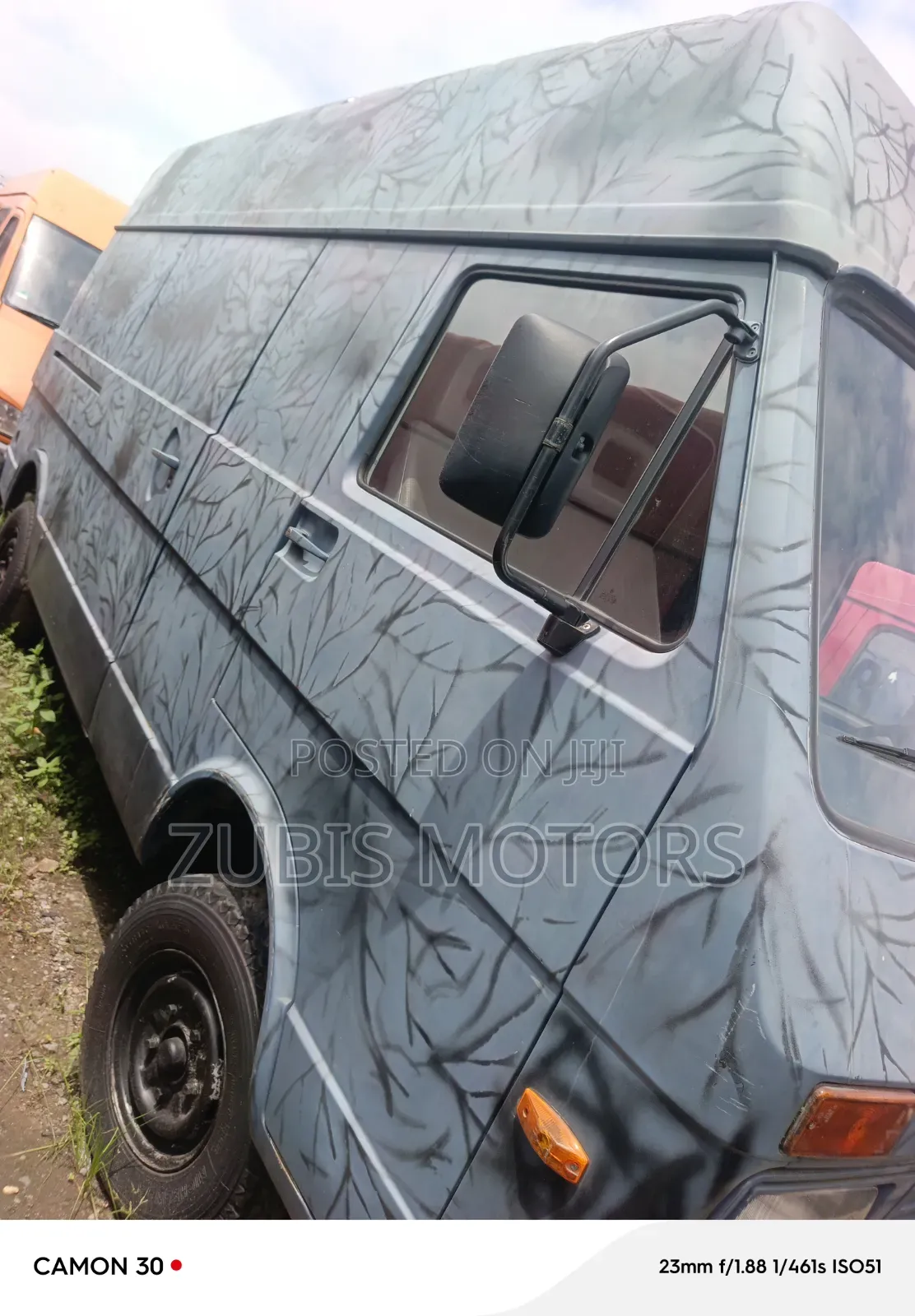 Volkswagen LT 2000 Blue