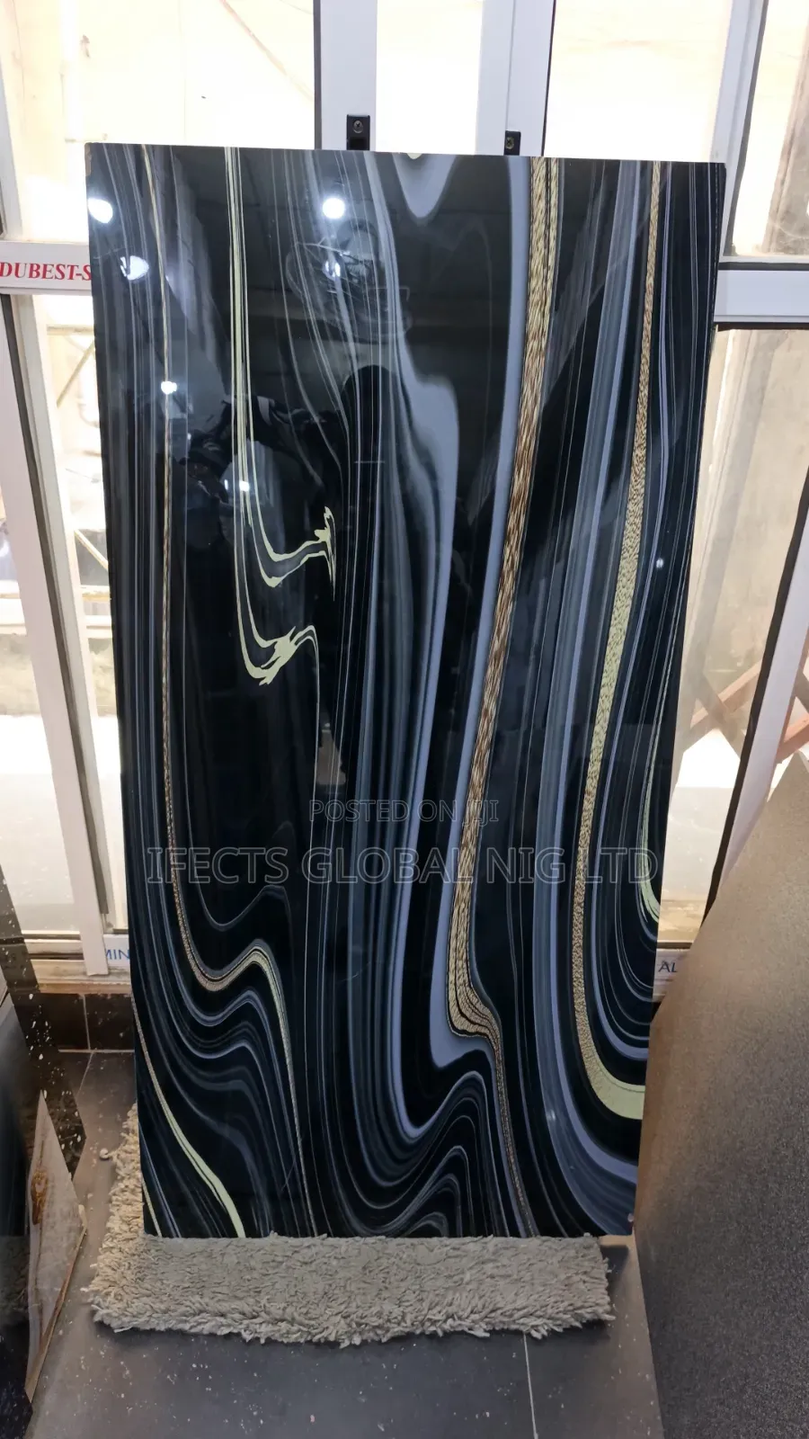60x120 Glossy Black and Gold Strip Tiles