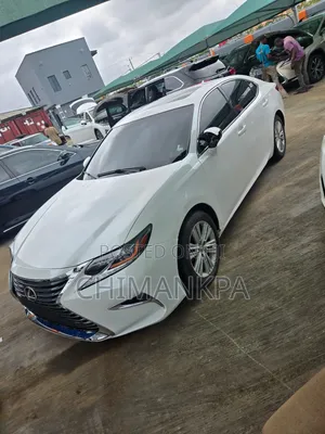 Lexus ES 2014 White